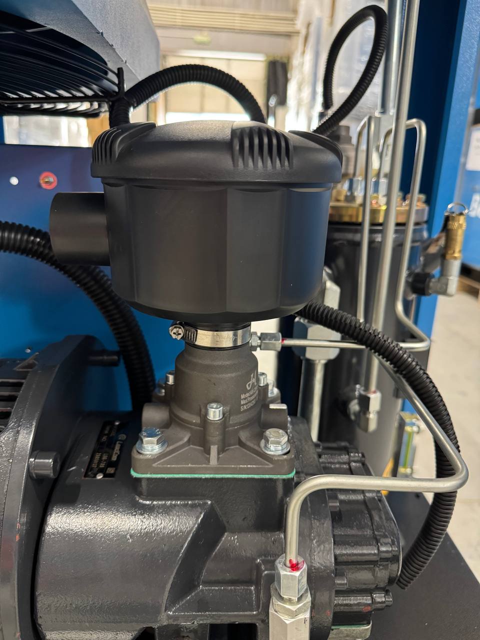 Винтовой компрессор с частотным преобразователем ВК 7,5/10 PM