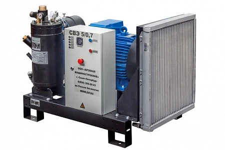 Станция компрессорная электрическая для неотапливаемого цеха нешумозаглушенная ЗИФ-СВЭ-5,2/0,7 без кожуха с пакетом "Север"